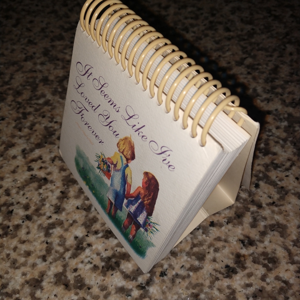 Vintage 1994 Love 💕 Quotes perpetual calendar, very gently used